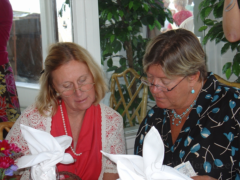Chrissys Bridal Shower 002.jpg